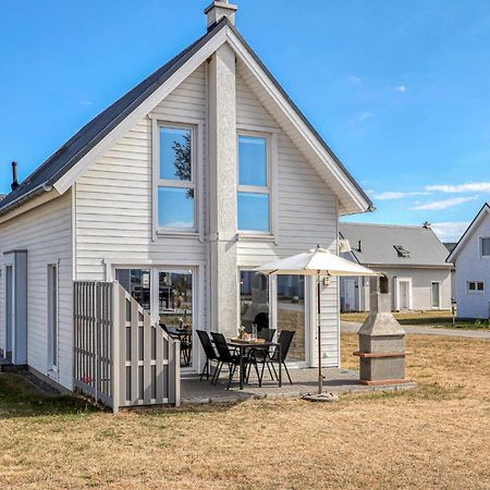 Nice Home In Ostseeresort Olpenitz With Kitchen Exterior photo
